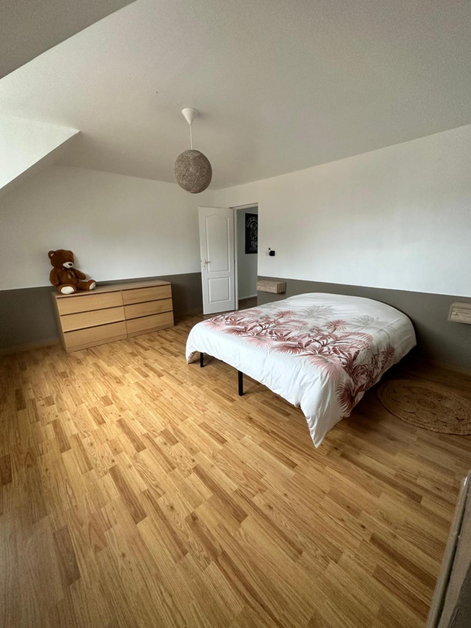 Appartement Calme, Spacieux Et Chic En Centre Ville ! Calais Exterior foto